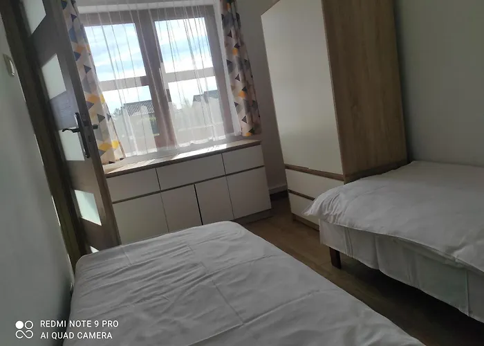 Bursztynowe Zacisze 1 Ul Turystyczna 6 *